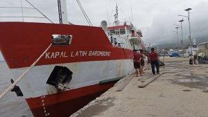 Jadwal-kapal-KM-Latih-Barombong-di-Provinsi-Sulawesi-Tenggara-mulai-19-28-April-2025.jpg