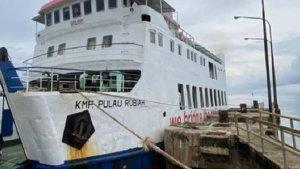 Kapal-Feri-Rute-Tondasi-Muna-Barat-Torobulu-Konsel-Perdana-Berlayar-Jumat-Dilayani-KMP-Pulau-Rubiah.jpg