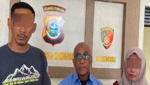 Kedua-orangtua-korban-pelecehan-oknum-guru-SD-mendatangi-Polresta-Kendari.jpg