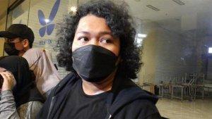 Komedian-Marshel-Widianto-yang-ikut-terseret-kasus-pornografi-Dea-OnlyFans.jpg