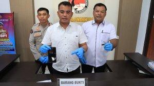 Kronologi-Oknum-ASN-di-Kendari-Sulawesi-Tenggara-Terciduk-Ambil-Tempelan-Sabu-Seharga-Rp300-Ribu.jpg