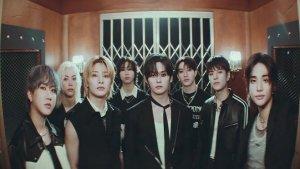 Lirik-Lagu-Stray-Kids-Stray-Kids-Terjemahan-Indonesia-On-the-Hellevator-We-Head-to-the-Top.jpg