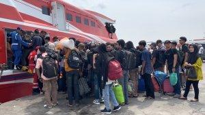 Lonjakan-Pemudik-di-Pelabuhan-Nusantara-Kendari-Diprediksi-H-3-Lebaran-Trip-Ditambah.jpg
