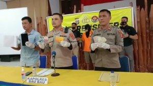 Oknum-PNS-dan-Petani-di-Baubau-Sulawesi-Tenggara-Diringkus-Polisi-Gegara-Terlibat-Judi-Online.jpg