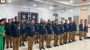 Pelantikan-sejumlah-pejabat-untuk-jabatan-Sekretaris-dan-Kabag-KPU-Sultra.jpg