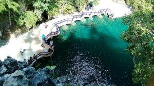 Pesona-danau-biru-destinasi-rekomendasi-liburan-di-Kabupaten-Kolaka-Utara-Sulawesi-Tenggara.jpg