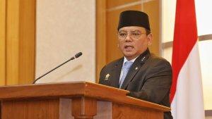 Pj-Gubernur-Sulawesi-Tenggara-Andap-Budhi-Revianto-beri-pesan-ke-Parinringi-dan-Pahri-Yamsul.jpg