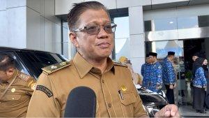 Plt-Kepala-Badan-Kepegawaian-Daerah-BKD-Sulawesi-Tenggara-Sultra-Prof-Andi-Khaeruni.jpg