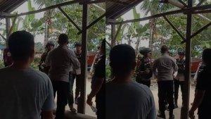 Polresta-Kendari-bersama-Polsek-Kandai-bubarkan-judi-sabung-ayam-di-Lorong-Mabolu-Gunung-Jati.jpg