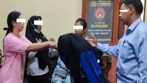Polsek-Kemaraya-melakukan-mediasi-kepada-siswi-di-Kendari-yang-lakukan-penganiayaan.jpg
