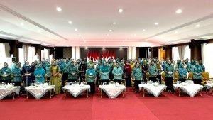 TP-PKK-Sulawesi-Tenggara-Latih-Guru-dan-Kader-Jadi-Pelopor-Etika-Sosial-di-Sekolah-dan-Masyarakat.jpg