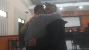 Terdakwa-Kasus-Korupsi-di-Dinas-Kelautan-dan-Perikanan-Buton-Tengah-Divonis-Bebas-Majelis-Hakim.jpg