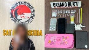 Wanita-Muda-Ditangkap-Gegara-Edarkan-Narkoba-Sistem-Tempel-di-Kendari-Polisi-Sita-1218-Gram-Sabu.jpg