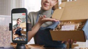 ilustrasi-live-streaming.jpg