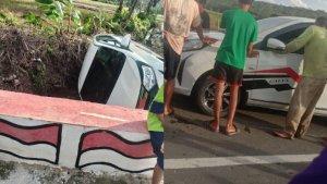 mobil-merk-Daihatsu-kecelakaan-tunggal-Kolaka.jpg