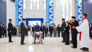 pejabat-di-lingkup-Pemerintah-Provinsi-Sulawesi-Tenggara-Pelantikan.jpg