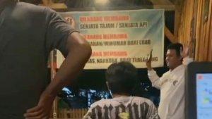 pemuda-di-Kendari-yang-ancam-tembak-warga.jpg