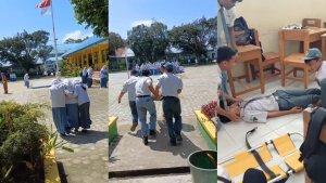 siswa-SMA-Negeri-2-Kendari-Provinsi-Sulawesi-Tenggara-simulasi-gempa-bumi-bersama-Forhati.jpg