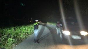 truk-bermuatan-sawit-Konsel-terbalik.jpg