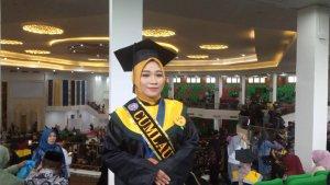 wisudawan-terbaik-Universitas-Halu-Oleo-UHO-Kendari.jpg