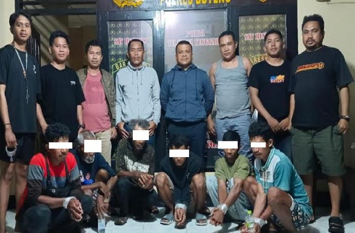 6-orang-pria-diamankan-usai-kedapatan-main-judi-di-Buton-Tengah.jpg