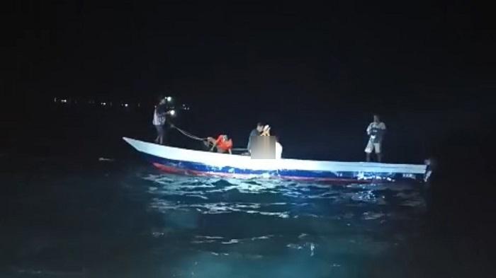 Ayah-dan-Anak-Meninggal-Usai-Perahu-Terbalik-Dihantam-Ombak-di-Buton-Tengah-Sulawesi-Tenggara.jpg