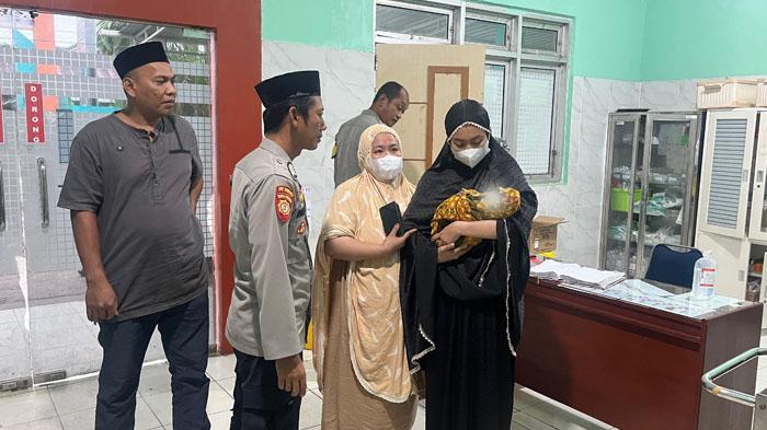 Bayi-laki-laki-ditemukan-di-Desa-Towua-Kolaka.jpg