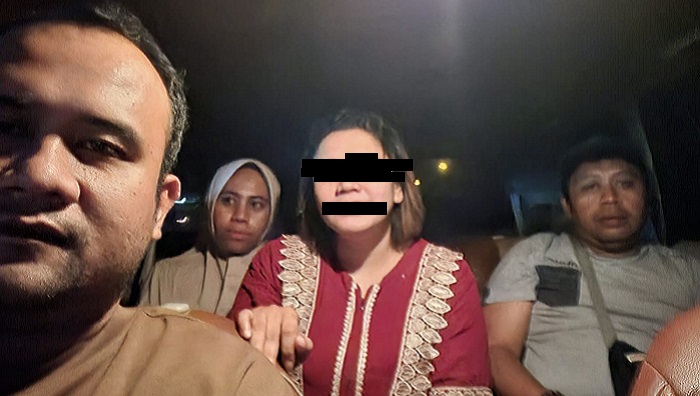 Emak-emak-Diduga-Hina-Iriana-Istri-Presiden-Jokowi-Ditangkap-Polres-Muna-Sulawesi-Tenggara.jpg