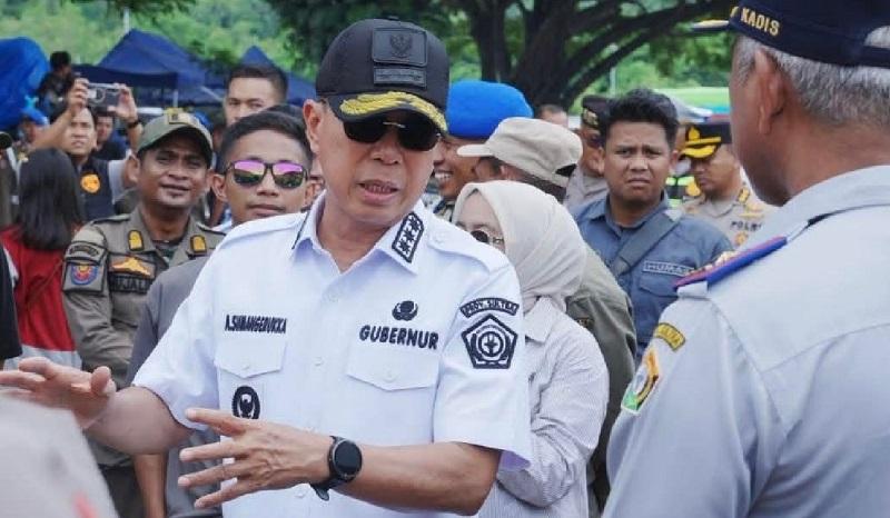 Gubernur-Sulawesi-Tenggara-Sultra-Andi-Sumangerukka-ambulans-laut-2026.jpg