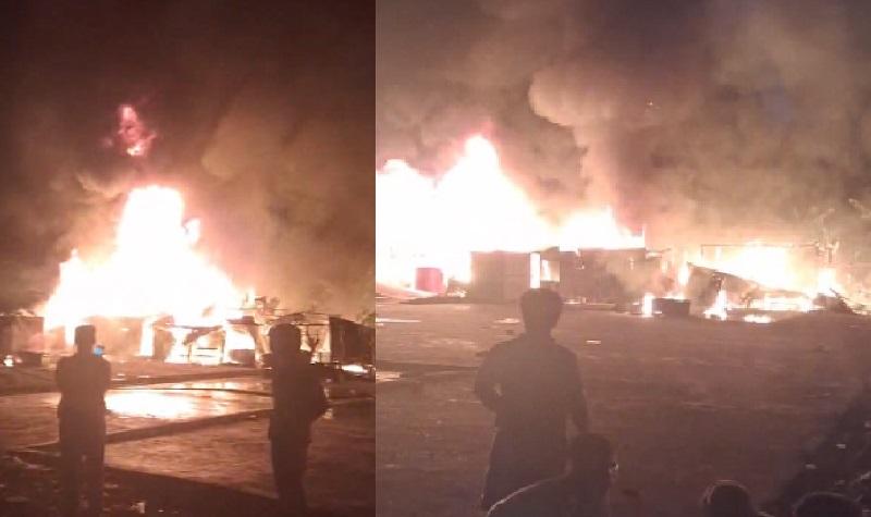 Insiden-kebakaran-gudang-terjadi-di-kawasan-Kota-Lama-Kendari.jpg