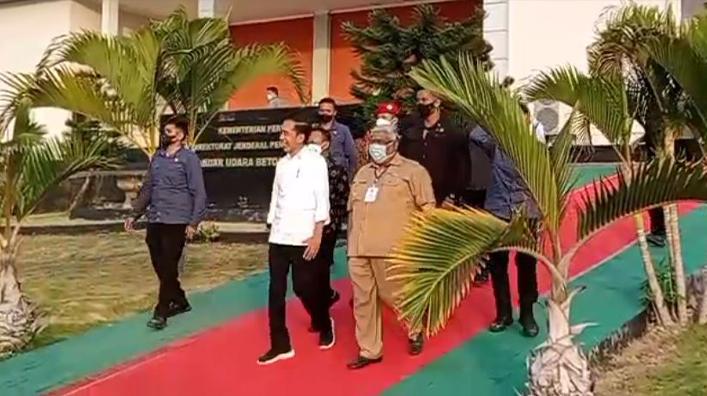 Jokowi-Ali-Mazi-27-September-2022.jpg
