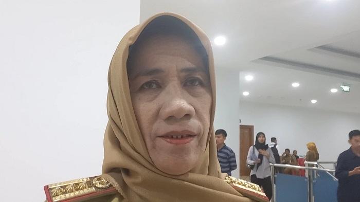 Kepala-DP3A-Kota-Kendari-Sitti-Ganef-Soal-Pernikahan-Dini.jpg
