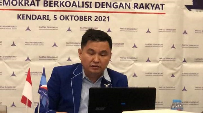 Ketua-DPD-Demokrat-Sultra-Muh-Endang-SA.jpg