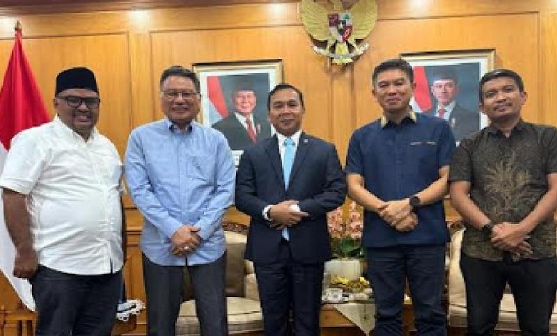 Sochli Latina porno Erotik video hosting