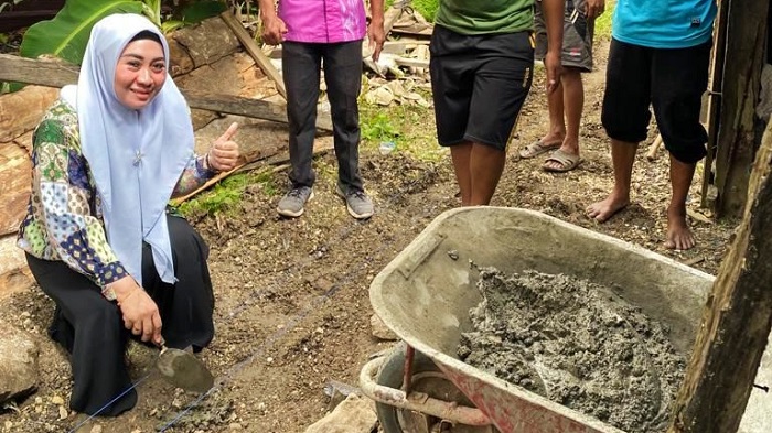 Ketua KONI Konawe Letakan Batu Pertama Pembangunan Pusat Pelatihan Atlet Angkat Besi