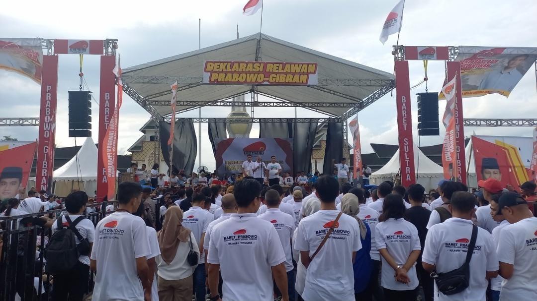 Musa-Bangun-melantik-Baret-Prabowo-Gibran-di-Sultra.jpg