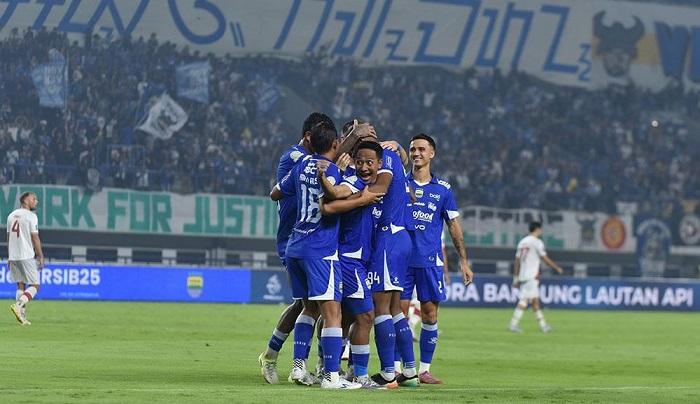 Persib-Bandung-bersiap-menghadapi-Dewa-United-FC-preview.jpg