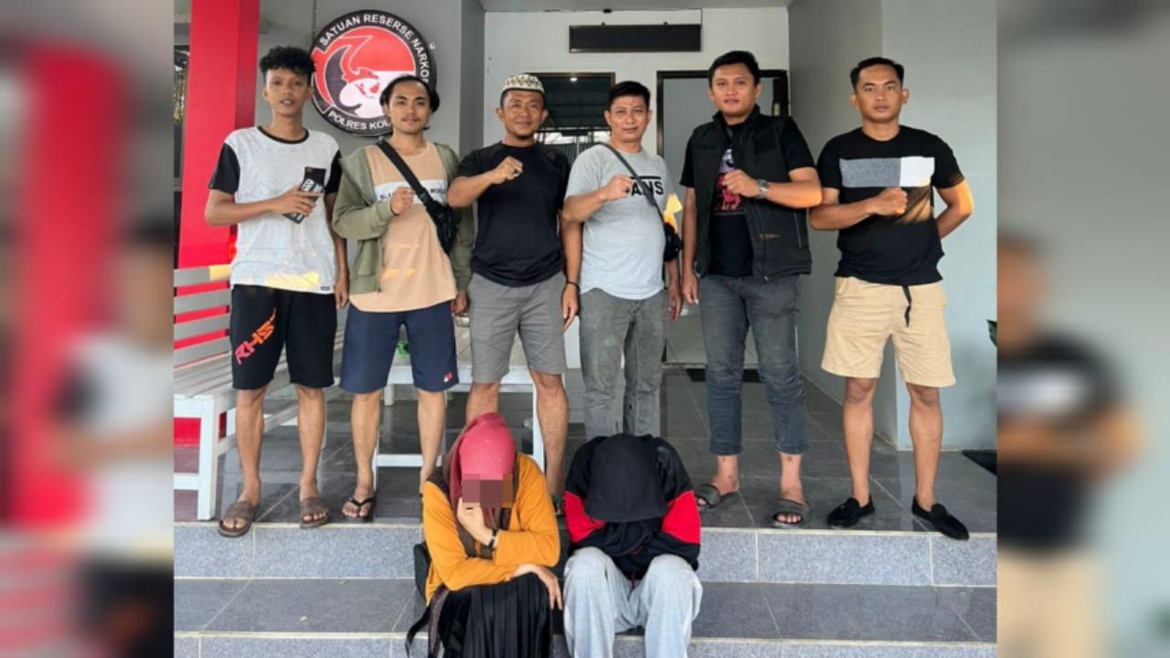 BREAKING NEWS Polres Kolaka Tangkap Suami Istri Pengedar Sabu di Kolaka Sulawesi Tenggara