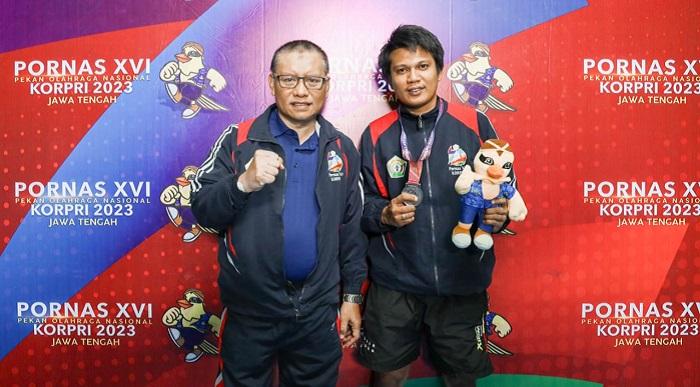 Ota va qizning jinsiy aloqa qilishini tomosha qiling Dogistonlik ayolni sikish