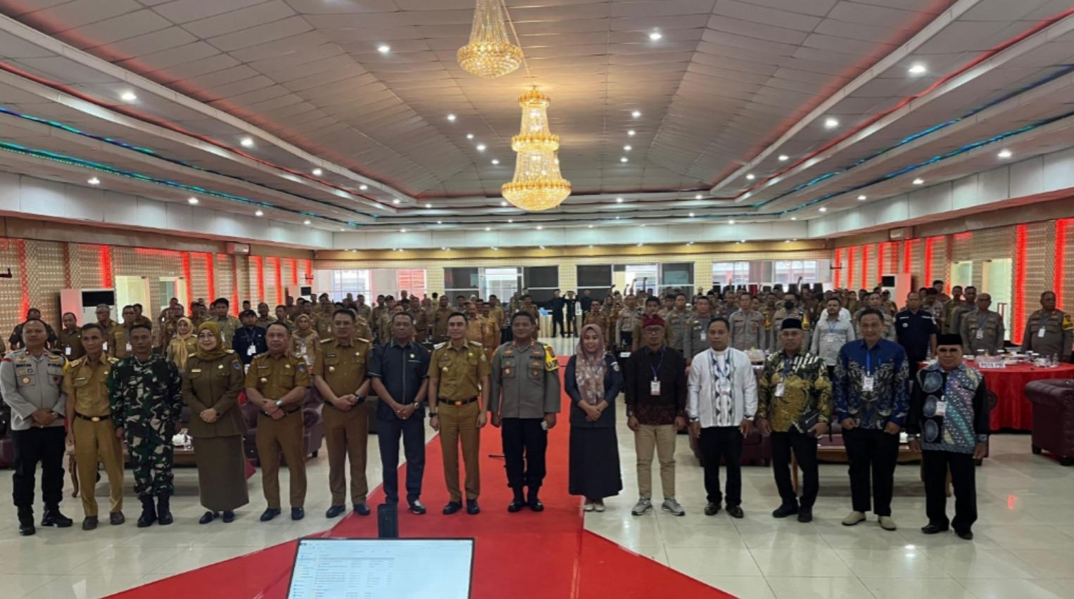 Rapat-koordinasi-pengamanan-pilkada-Operasi-Mantap-Praja-Anoa-2024-Polres-Kolaka.jpg