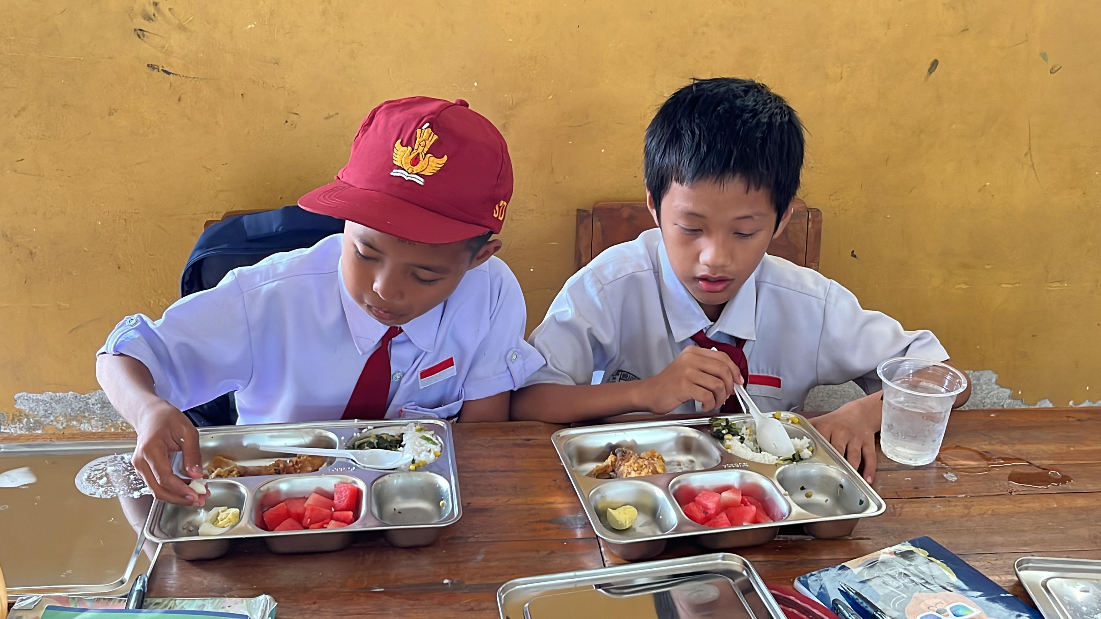 Sehari-Butuh-Rp620-Juta-Program-Makan-Bergizi-Gratis-Khusus-Murid-PAUD-hingga-SMP-di-Kota-Kendari.jpg