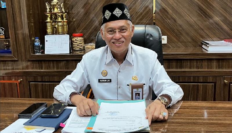 Sekretaris-Daerah-Sekda-Sultra-Asrun-Lio-Rabu-2622025.jpg