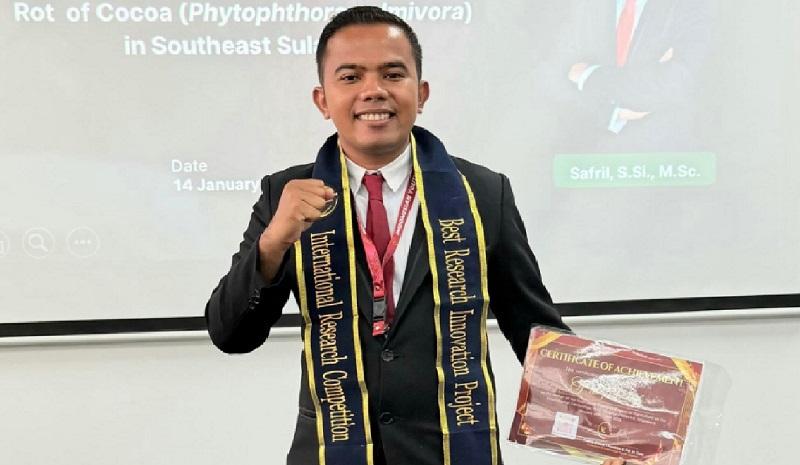 Sosok-Safril-ASN-Dinas-Perkebunan-dan-Hortikultura-Provinsi-Sulawesi-Tenggara-prestasi.jpg