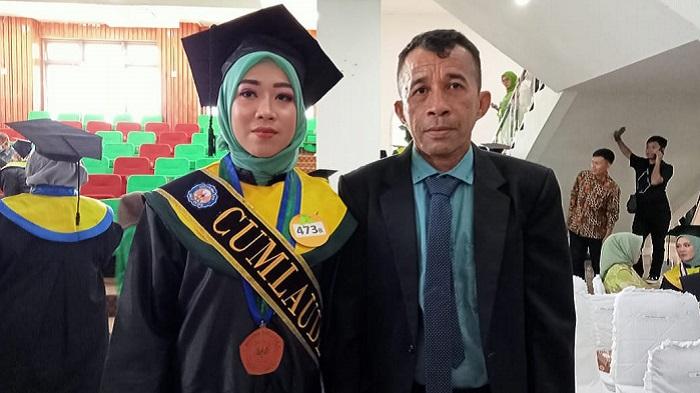 Sosok-Siti-Khatimah-Perempuan-Asal-Buton-Utara-Jadi-Wisudawan-Terbaik-UHO-Kendari-Raih-IPK-396.jpg