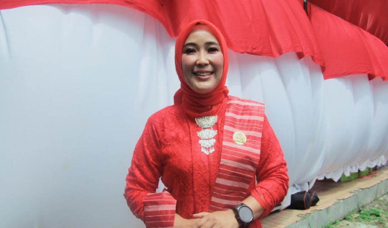Sosok-Ulfiah-SE-seorang-perempuan-Asal-Kabupaten-Konawe.jpg