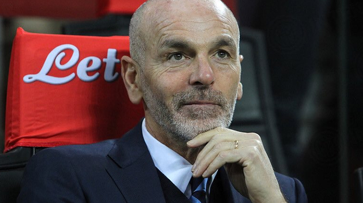 Stefano-Pioli-23-Maret-2022.jpg