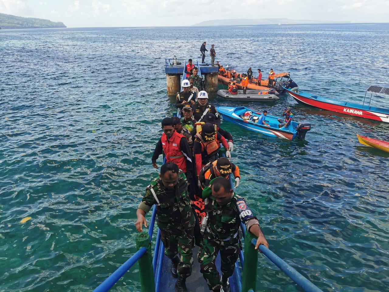 anggota-TNI-Buton-yang-hilang-tenggelam-ditemukan-meninggal-dunia-di-Pantai-Nirwana-Baubau.jpg