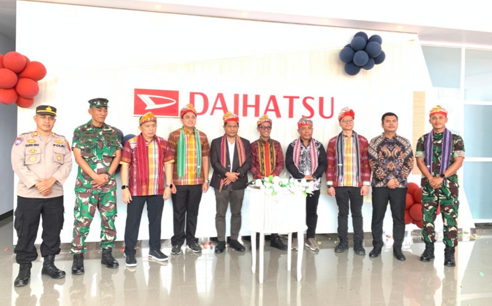 grand-opening-PT-Makassar-Raya-Motor-MRM-Daihatsu-di-Kelurahan-Lipu-Kota-Baubau.jpg