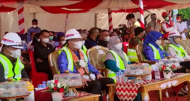 groundbreaking-pembangunan-jalan-kembar-kali-kadia-za-sugianto-dan-hea-mokodompit.jpg