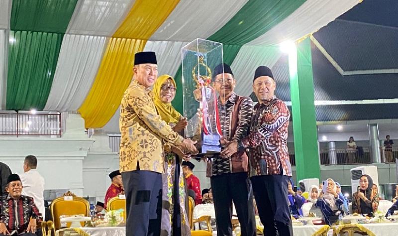 Kalimantan Timur Raih Juara Umum STQH Nasional ke-28 di Kendari, Sulawesi Tenggara Masuk 10 Besar